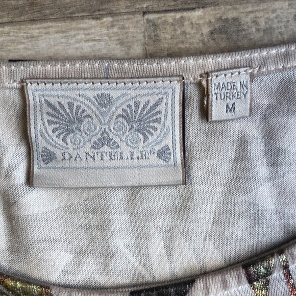 Dantelle Womens Tee Shirt Asymmetrical Metallic Leaves Lightweight Tan Size M - Picture 2 of 6
